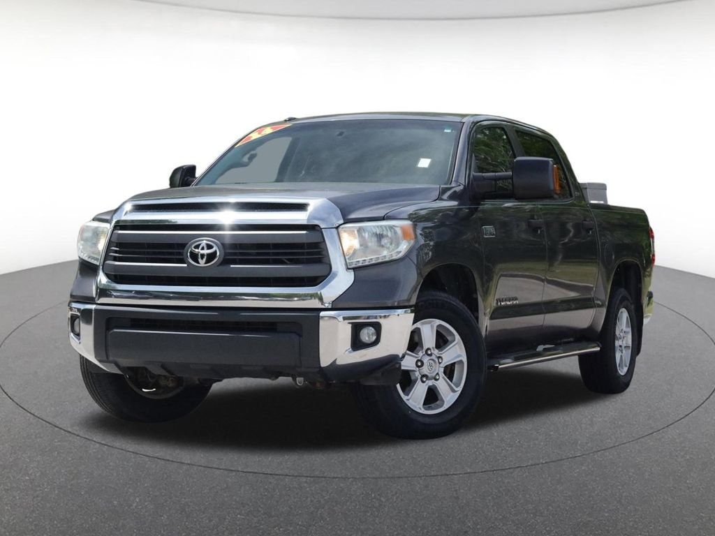 2014 Toyota Tundra 5.7 Auto SR5 Crew Max's photo