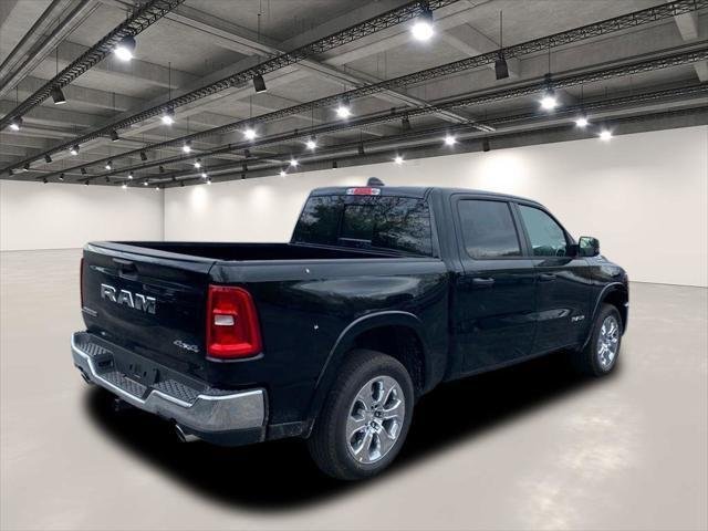 New 2026 Diamond Black Crystal Pearl-Coat Exterior Paint RAM BIG HORN image 4