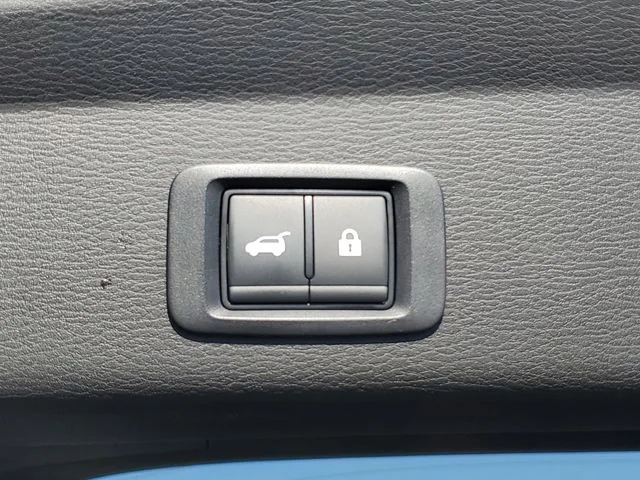 New 2026 Gray Nissan SL image 7