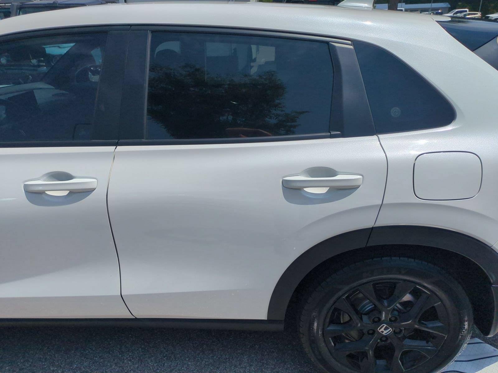 Used 2024 Platinum White Pearl Honda Sport image 30