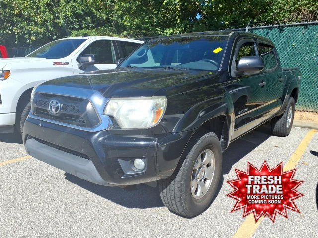 Used 2015 Black Toyota PreRunner V6 image 1