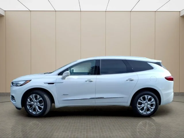 Used 2020 White Buick Avenir image 11
