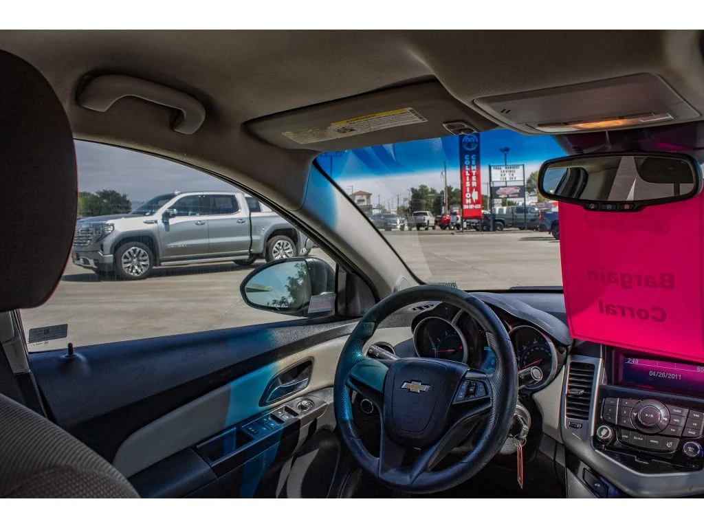 Used 2015 Summit White Chevrolet LS image 21