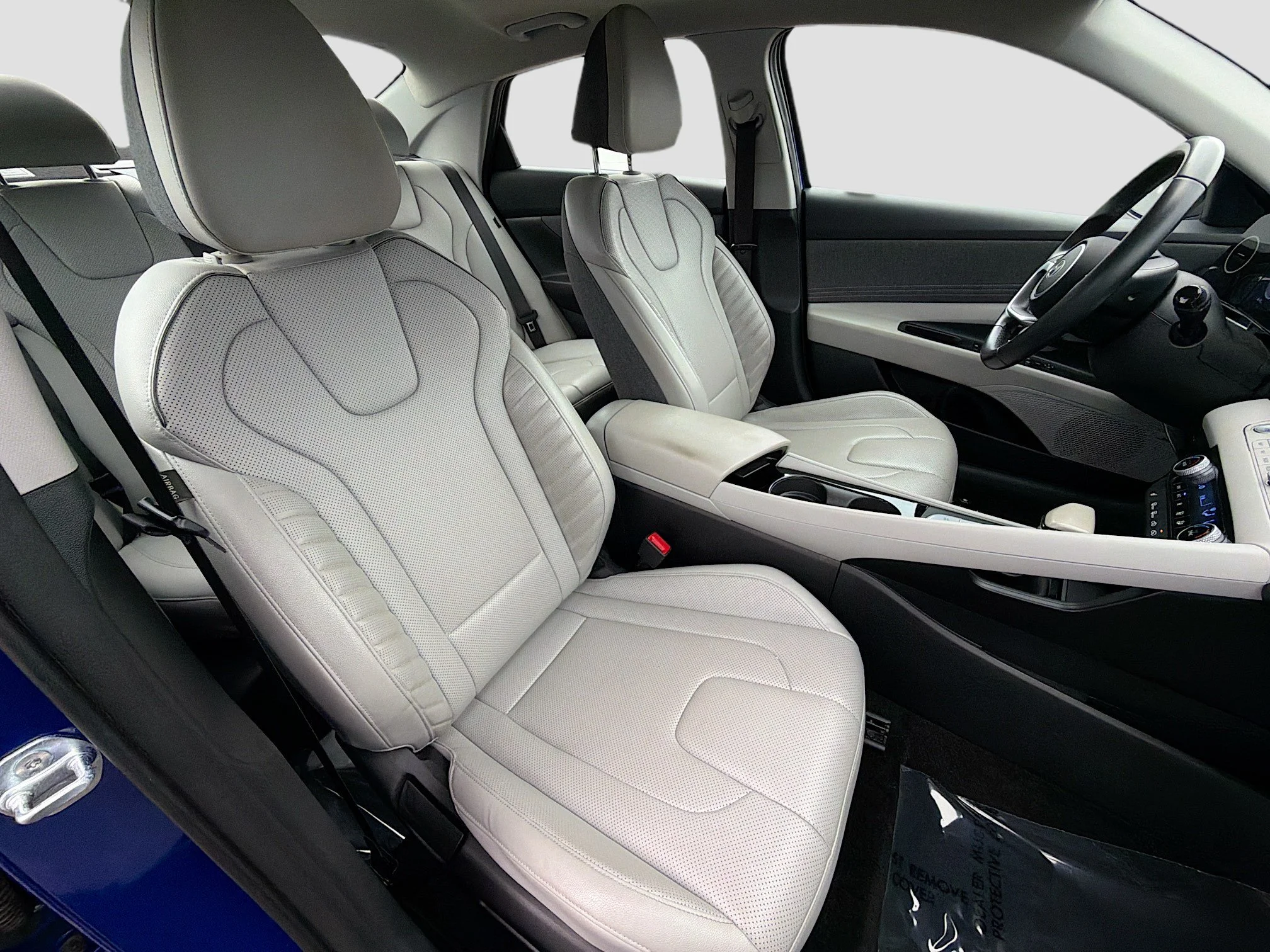 Used 2025 Intense Blue Hyundai Limited image 13