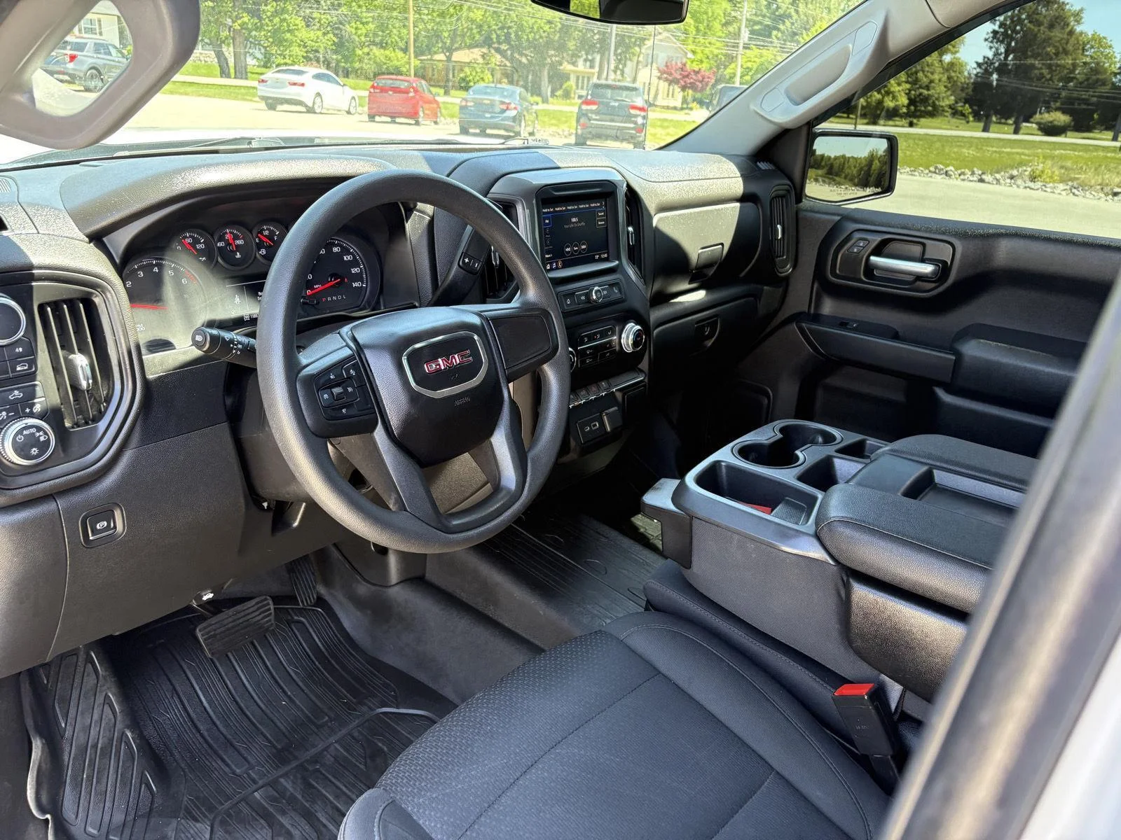 Used 2023 Summit White GMC Pro image 10