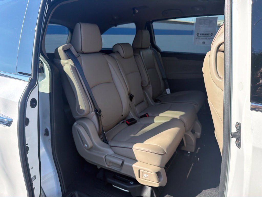2024 Honda Odyssey Elite - Photo 24