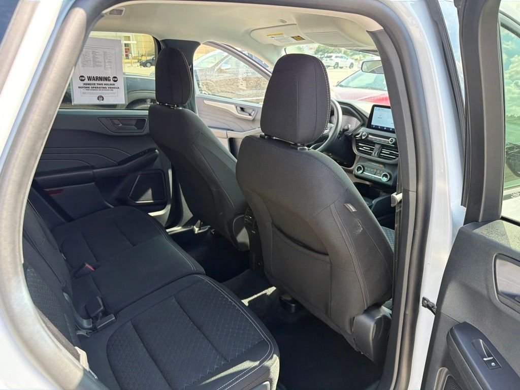 Used 2025 Silver Ford Active image 26