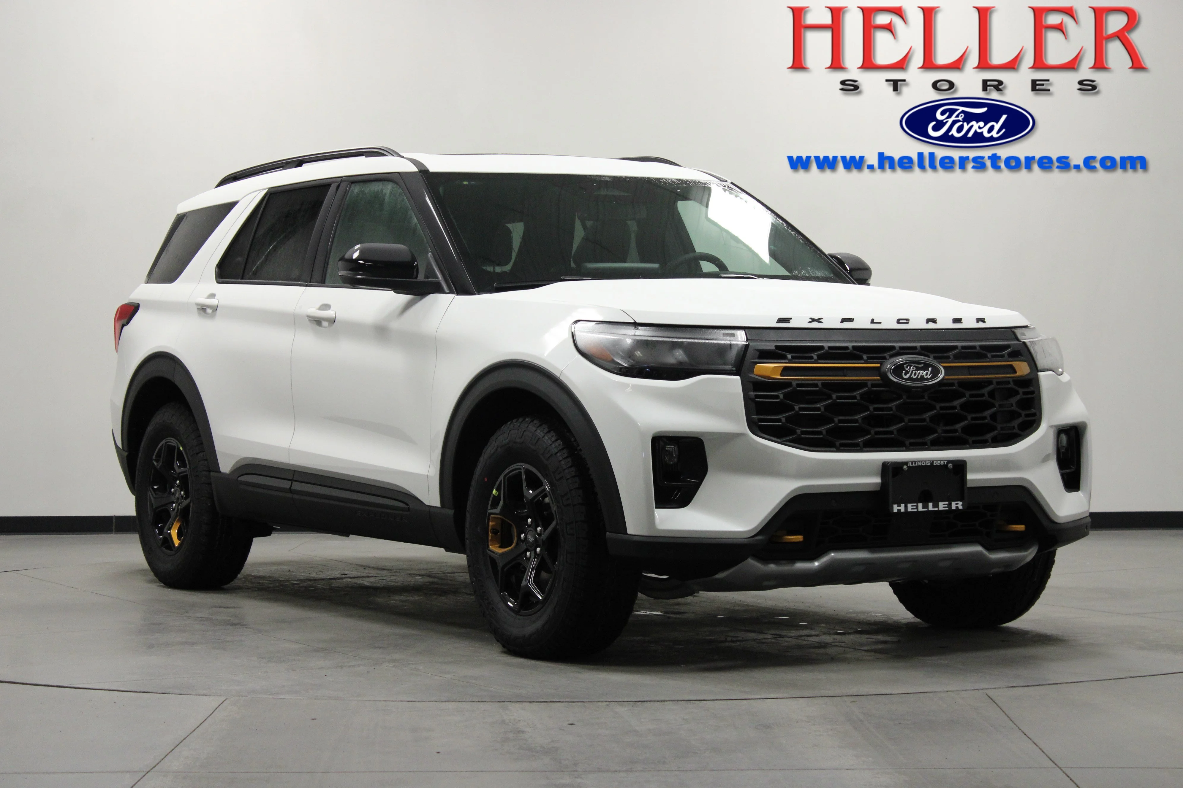 New 2026 Star White Metallic Tri-Coat Ford Tremor® image 1