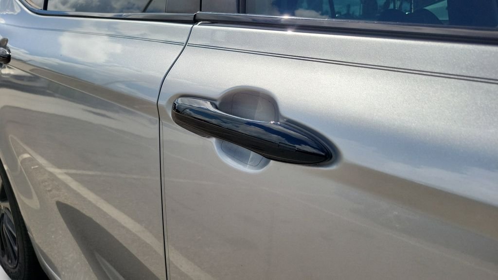 Used 2022 Silver Toyota SE Nightshade image 8