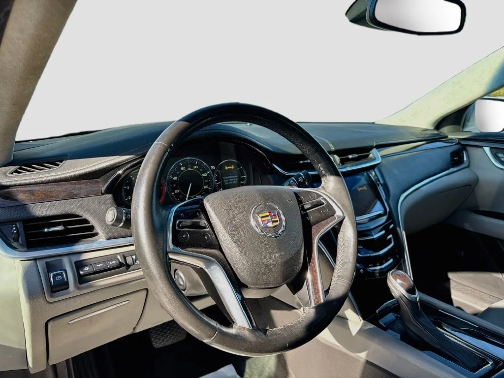 Used 2013 Silver Cadillac Premium image 9