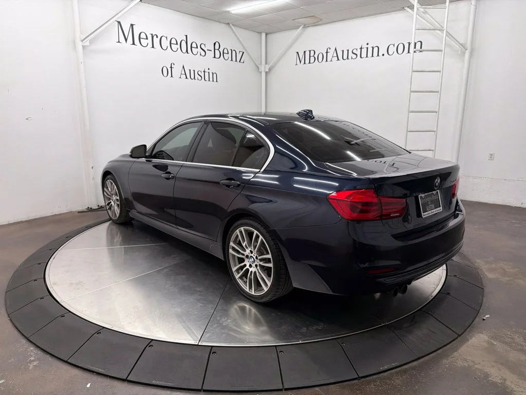 Used 2017 Blue BMW 330i image 5
