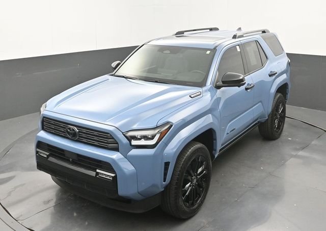 Used 2025 Heritage Blue Toyota Platinum image 31