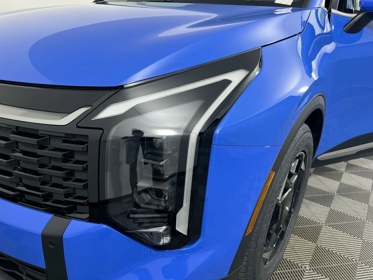 New 2026 Nebular Blue Kia EX image 10