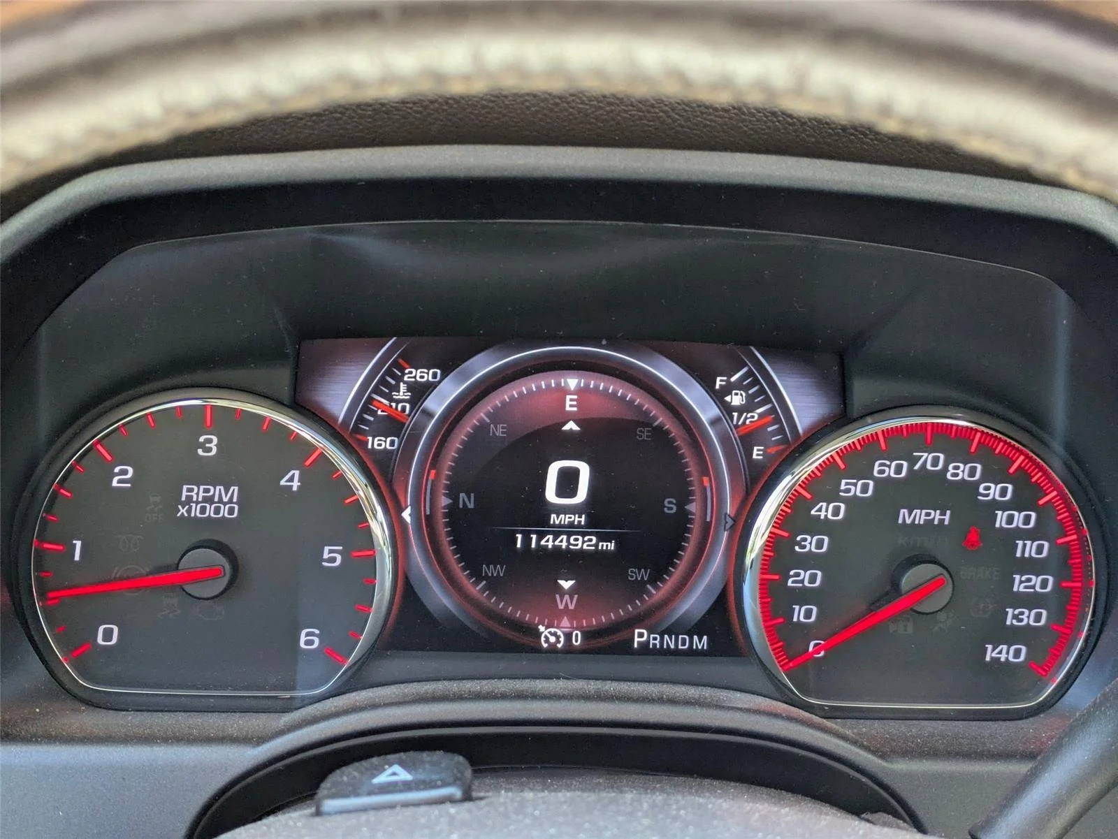 Used 2016 White Frost Tricoat GMC Denali image 12