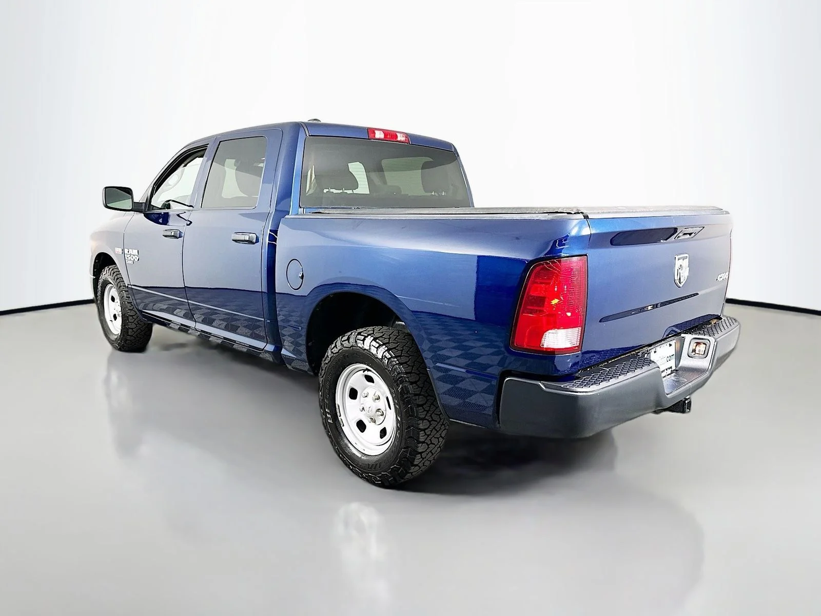 Used 2023 Patriot Blue Pearlcoat Ram Tradesman image 6
