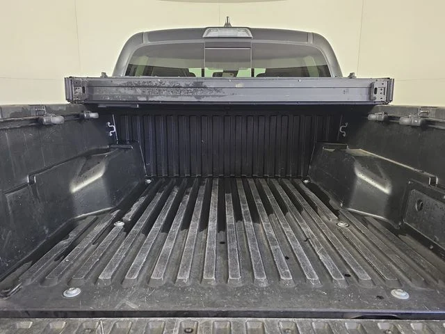 Used 2020 Midnight Black Metallic Toyota SR5 image 11