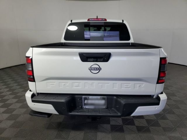 New 2026 Glacier White Nissan Crew Cab SV image 6