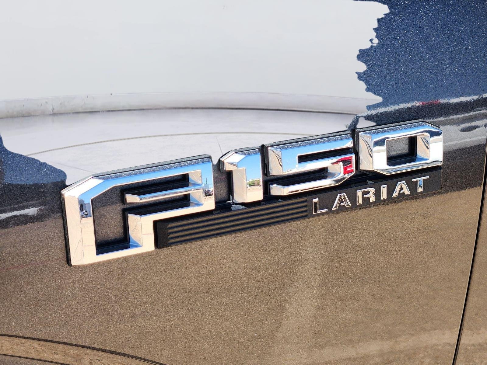 Used 2020 Magnetic FORD Lariat image 10