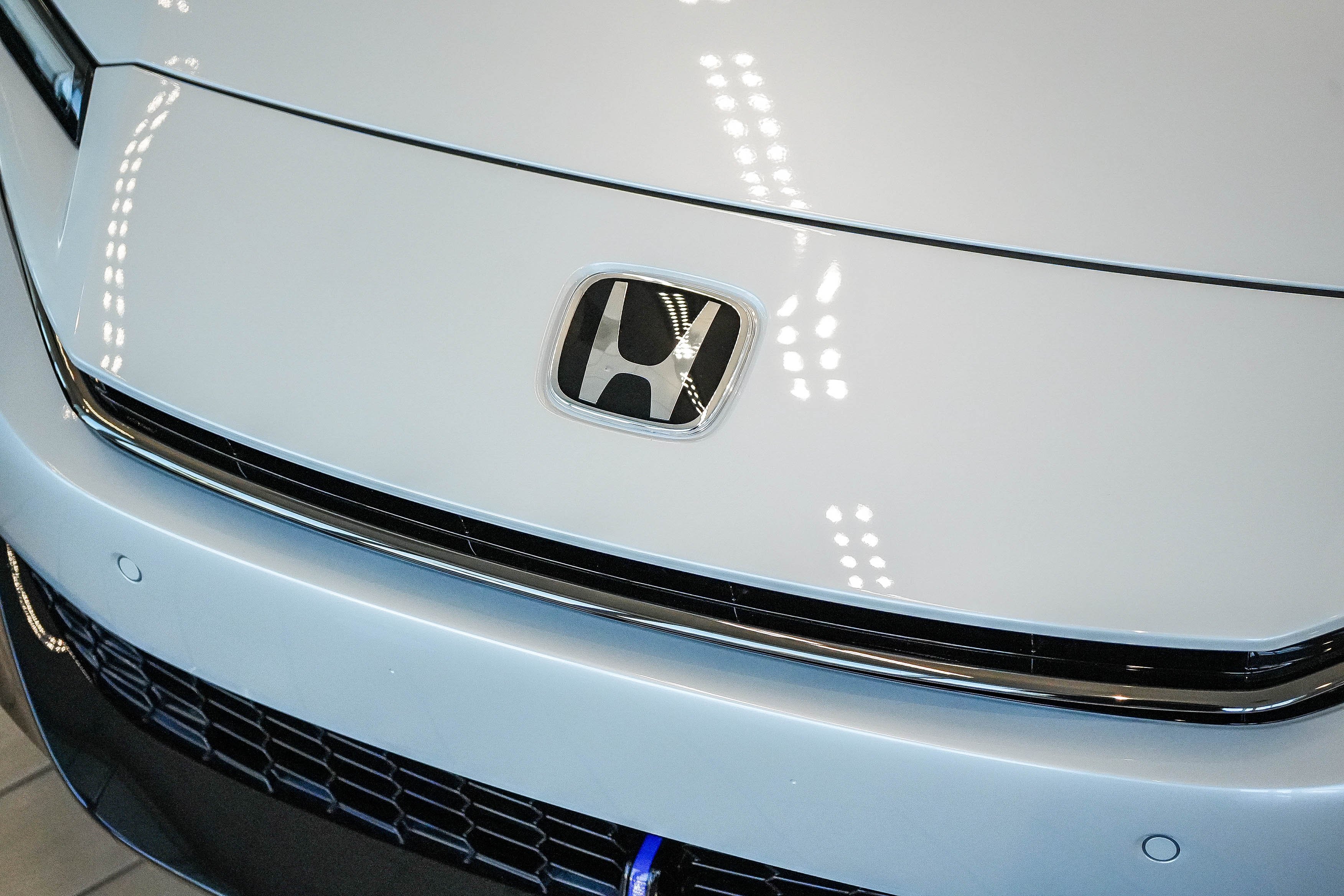 New 2026 Winter Frost Pearl Honda  image 5