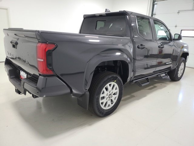 New 2026 Underground Toyota SR5 image 5