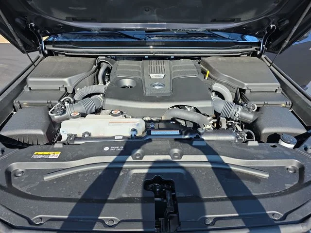 Certified Used 2025 NIGHTFALL MICA Lexus 550 Luxury+ image 33