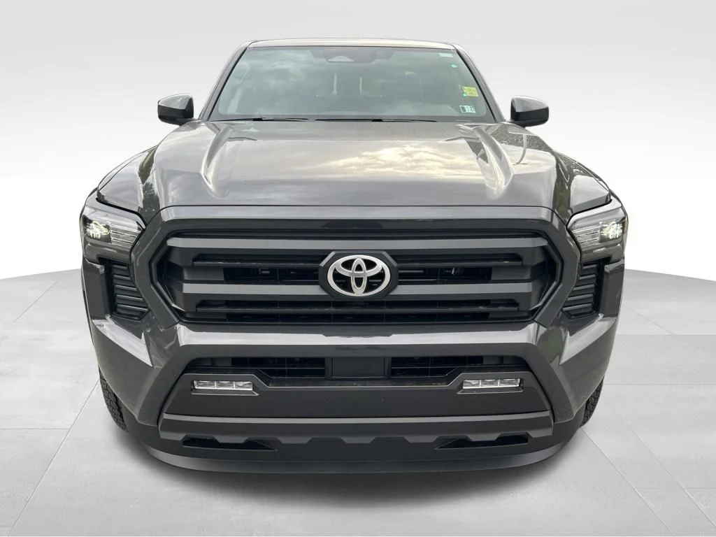 New 2026 Underground Toyota SR5 image 8