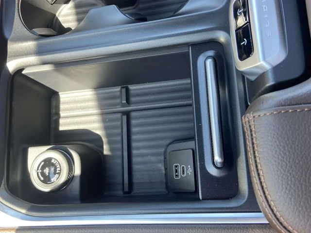 New 2026 Agate Black Metallic Ford King Ranch image 22