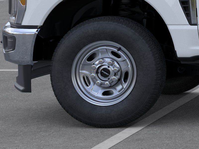 New 2026 Oxford White Ford F-350® XL image 19