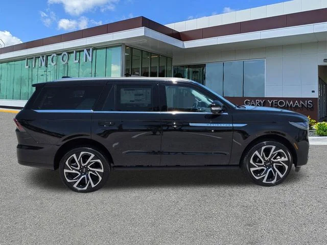 New 2026 Black Lincoln Reserve image 3