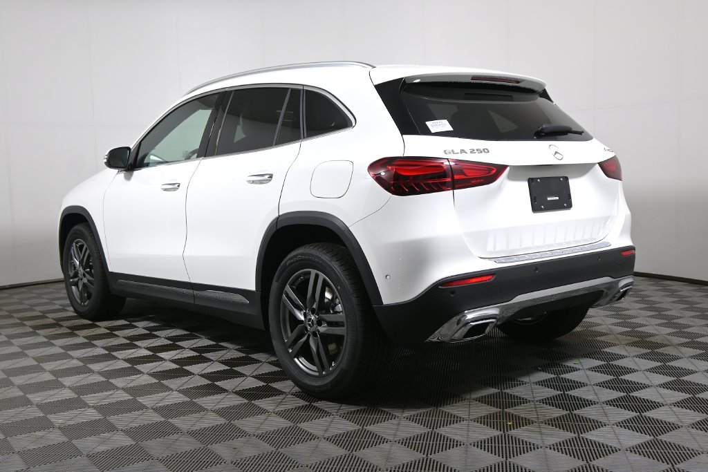 Used 2026 Polar White Mercedes-Benz GLA 250 image 5