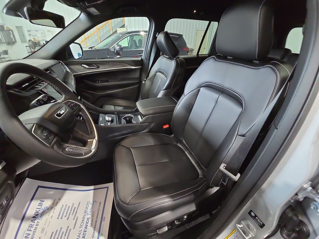 Used 2025 Silver Jeep Limited image 13