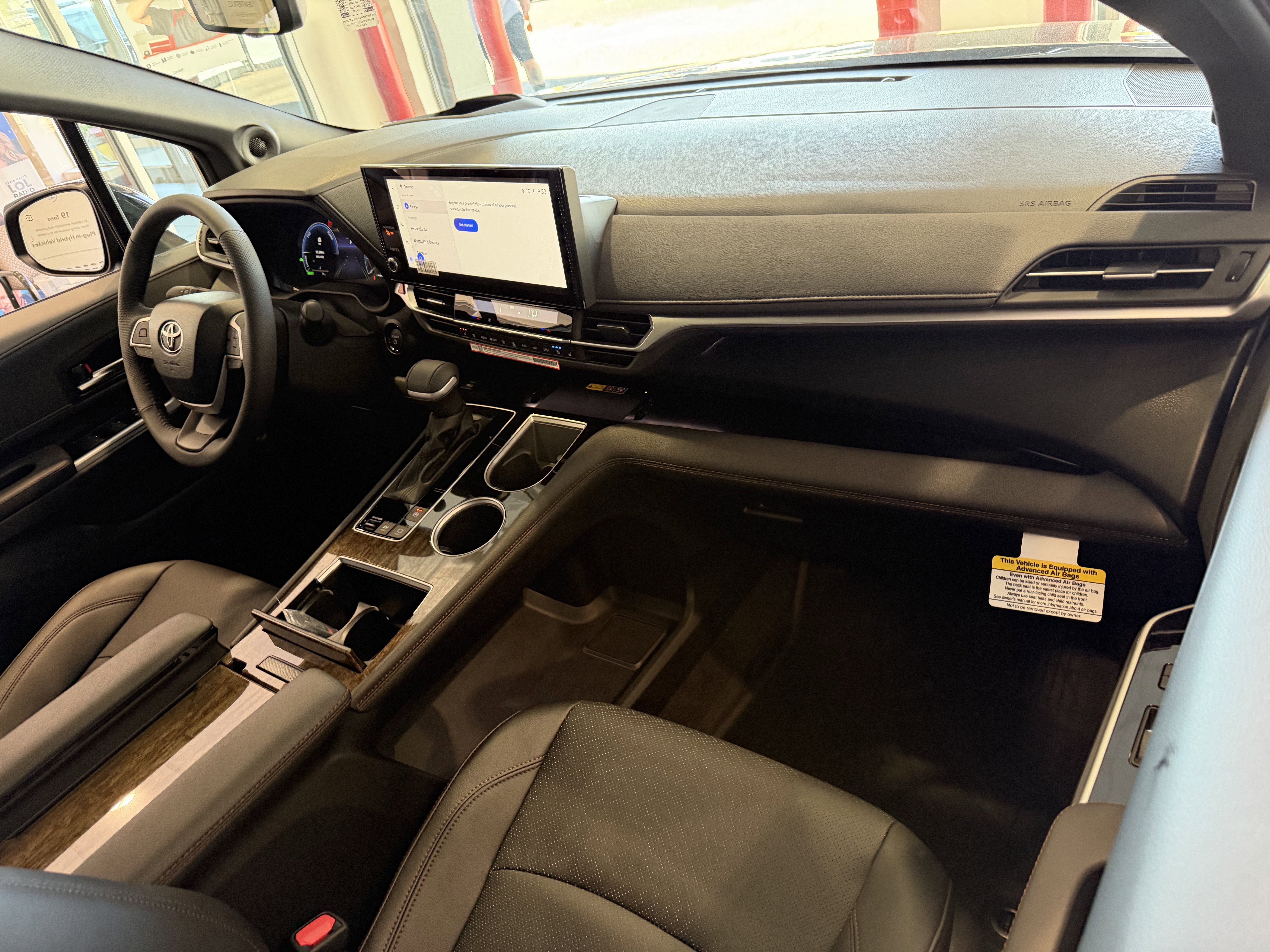 2026 Toyota Sienna Platinum - Photo 66