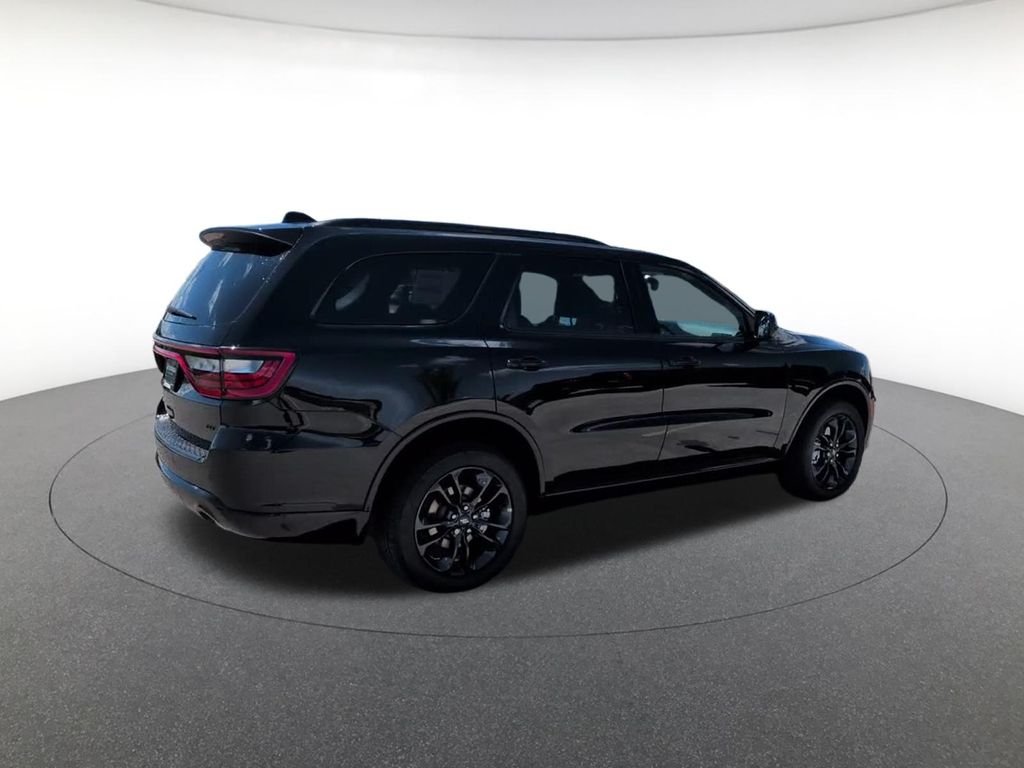 New 2026 Diamond Black Clear-Coat Exterior Paint Dodge GT image 7