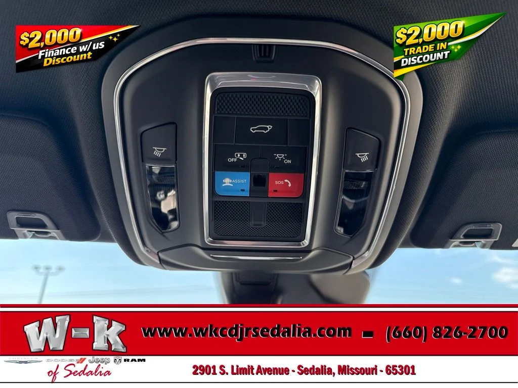 New 2027 Gray Jeep Altitude image 45