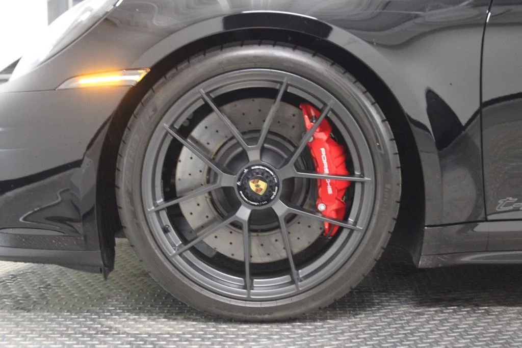 2026 Porsche 911 GTS - Photo 14