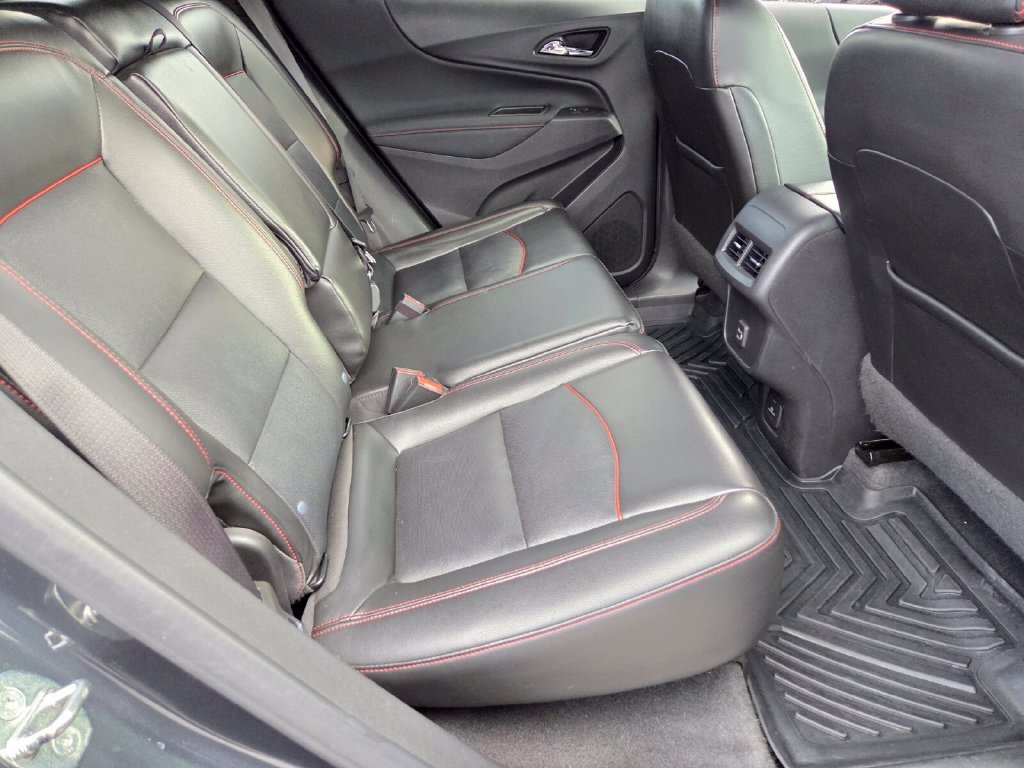 Used 2022 Gray Chevrolet RS image 19