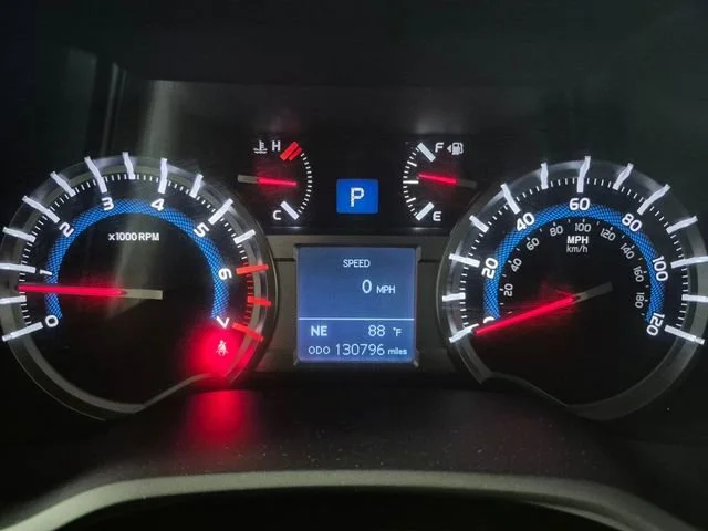 2018 Toyota 4Runner SR5 - Photo 24