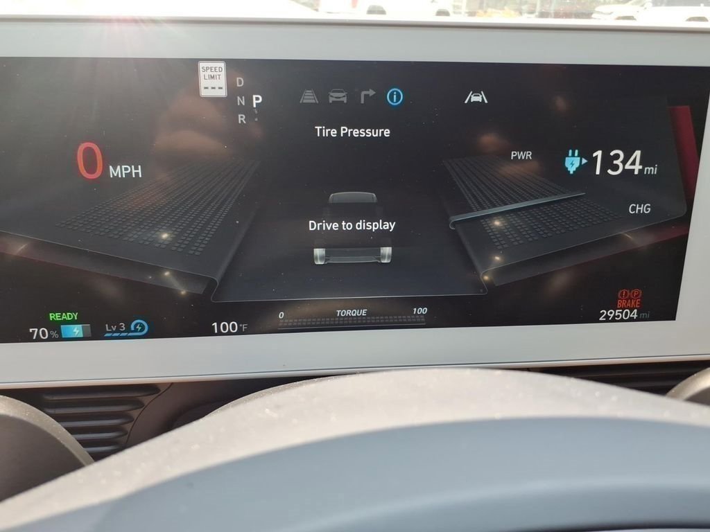 Certified Used 2023 Black Hyundai SE image 19