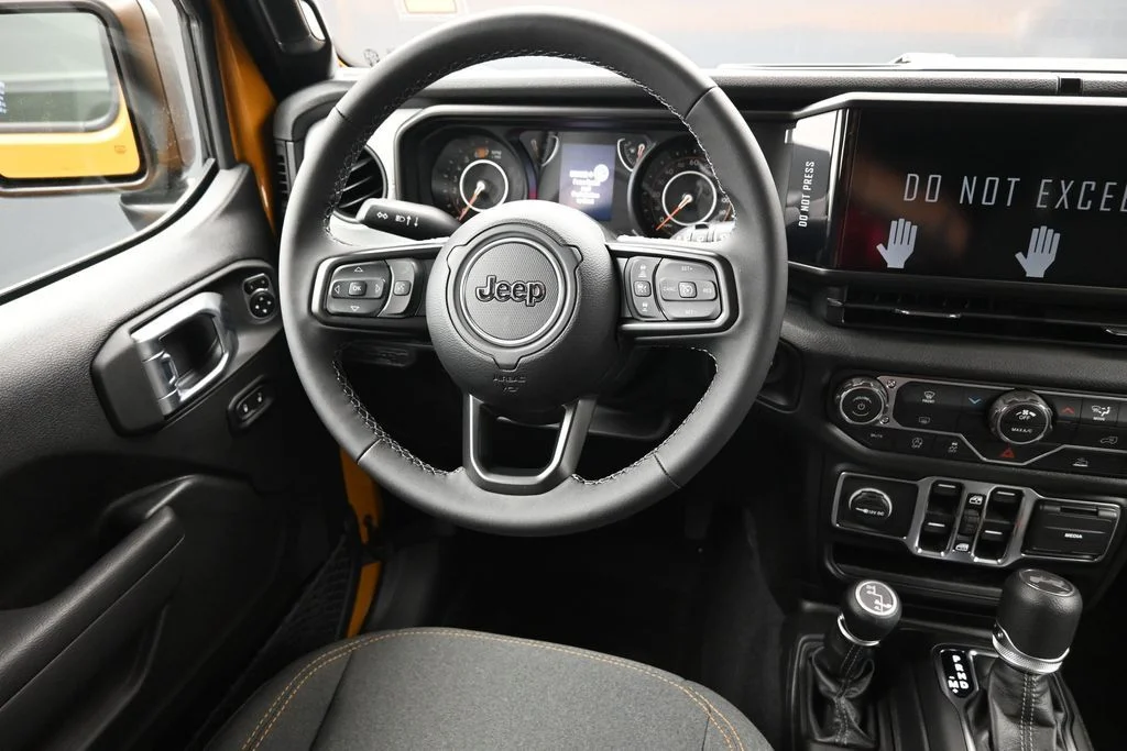 New 2026 Goldilocks Exterior Paint Jeep Sport S image 5