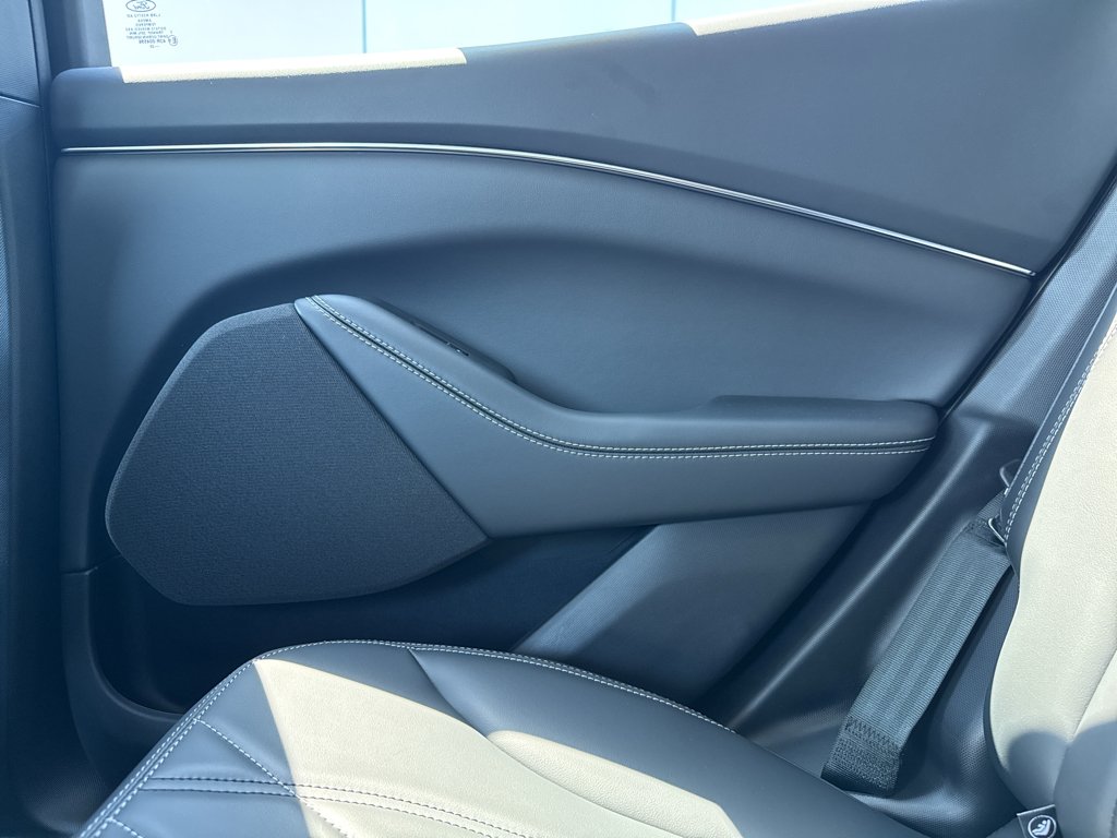 2025 Ford Mustang Mach-E Select - Photo 41