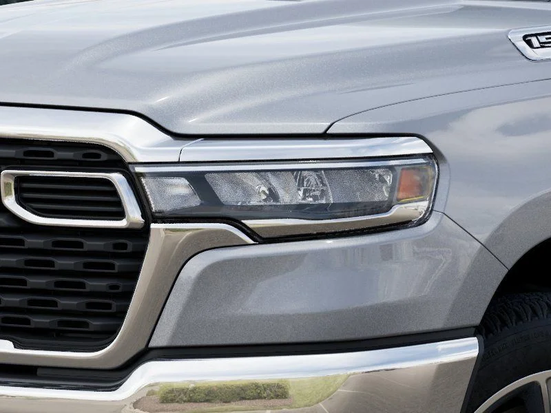 New 2025 Billet Silver Metallic Clear-Coat Exterior Paint RAM Tradesman image 11