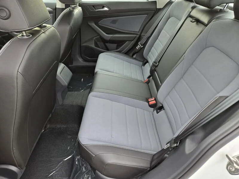 New 2026 White Volkswagen 1.5T SE image 8