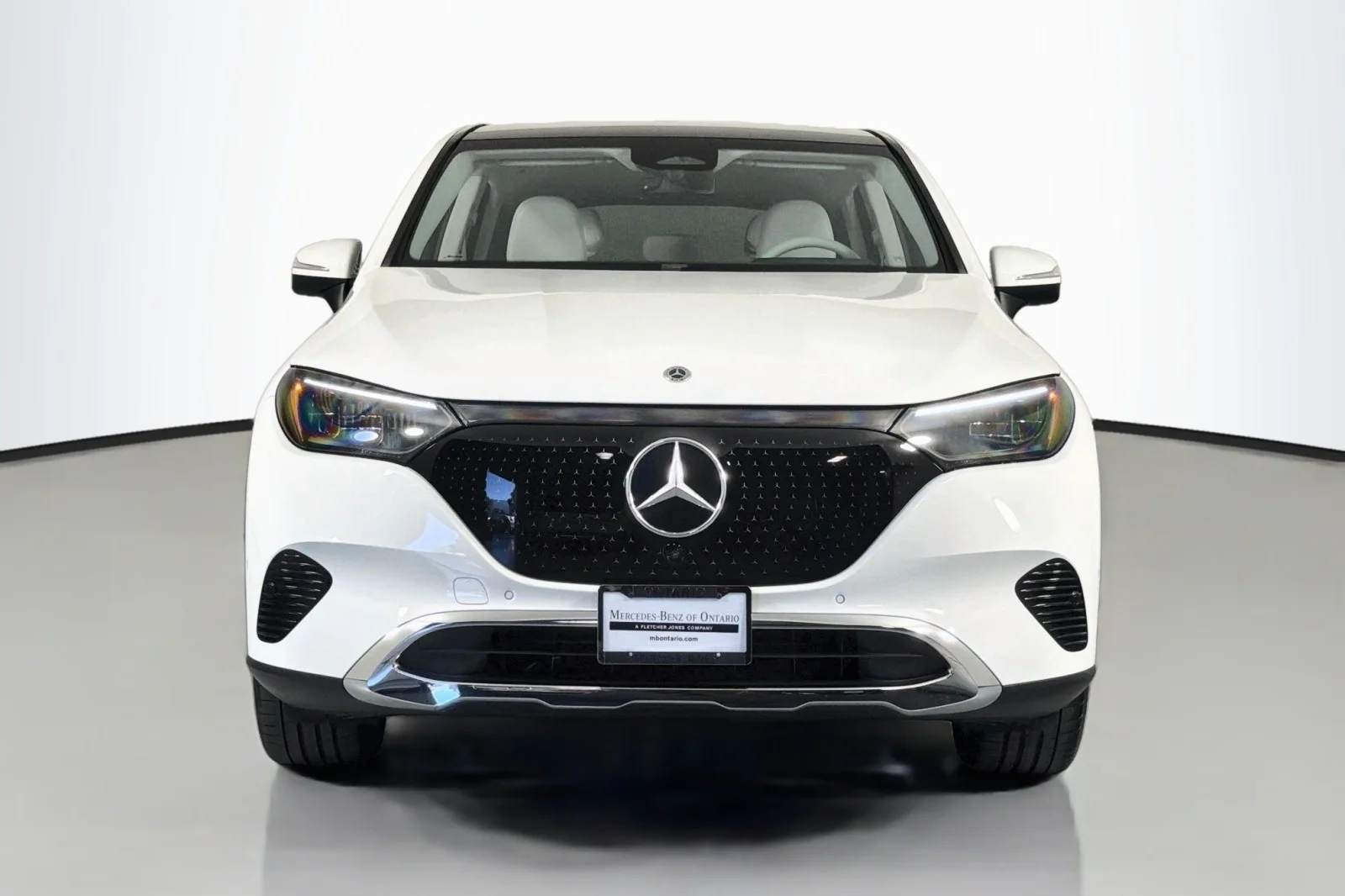 Certified Used 2025 Polar White Mercedes-Benz 350+ image 3