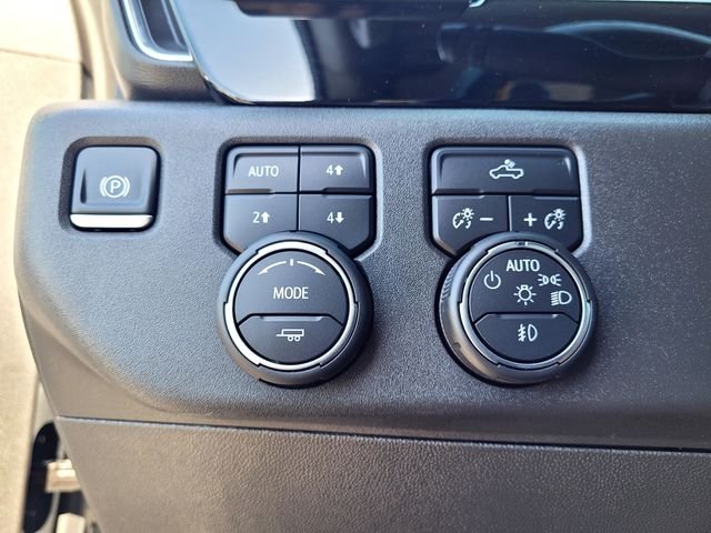 Used 2024  Chevrolet LT Trail Boss image 16