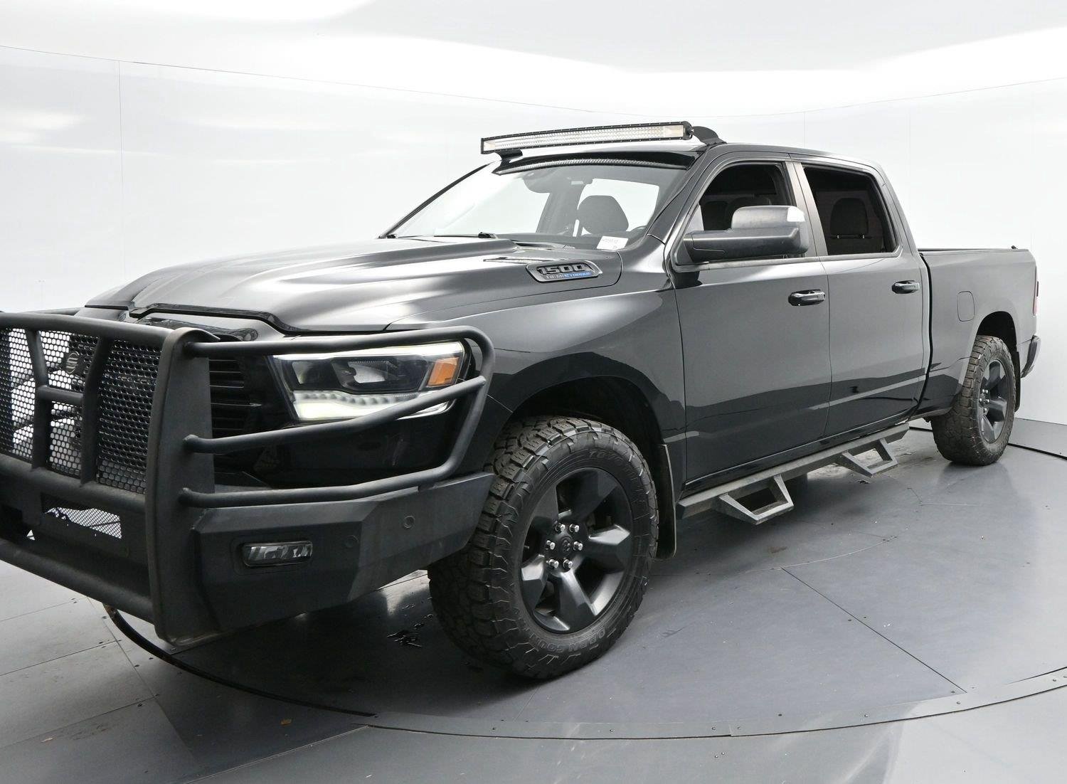 Used 2019 Diamond Black Crystal Pearlcoat Ram Big Horn/Lone Star image 3