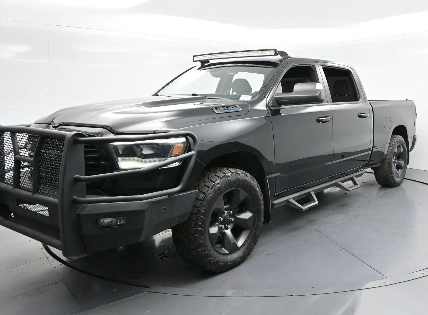 Used 2019 Diamond Black Crystal Pearlcoat Ram Big Horn/Lone Star image 3