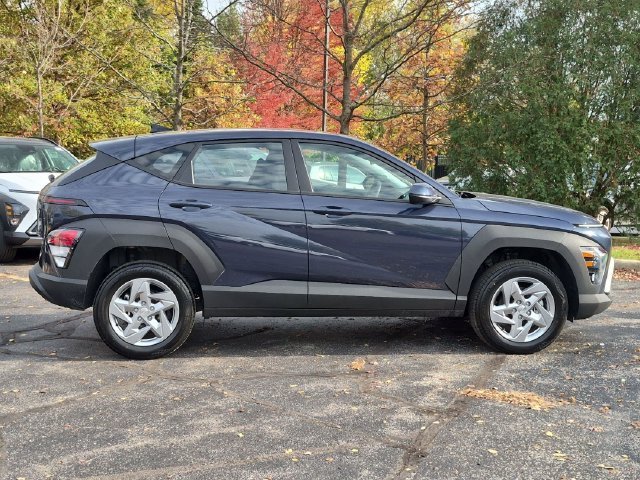 Used 2026 Blue Hyundai SE image 8