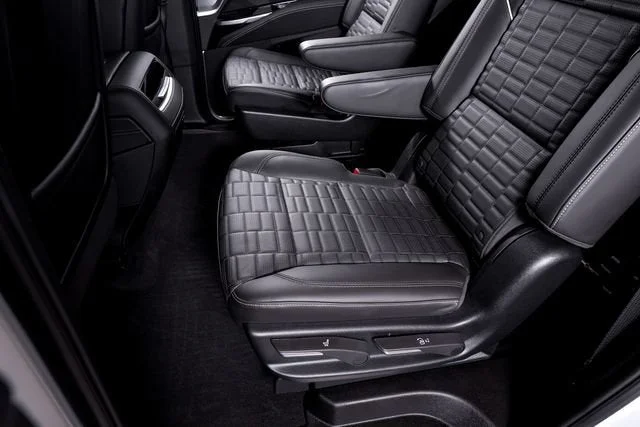 Used 2026 White Cadillac Platinum Sport image 25