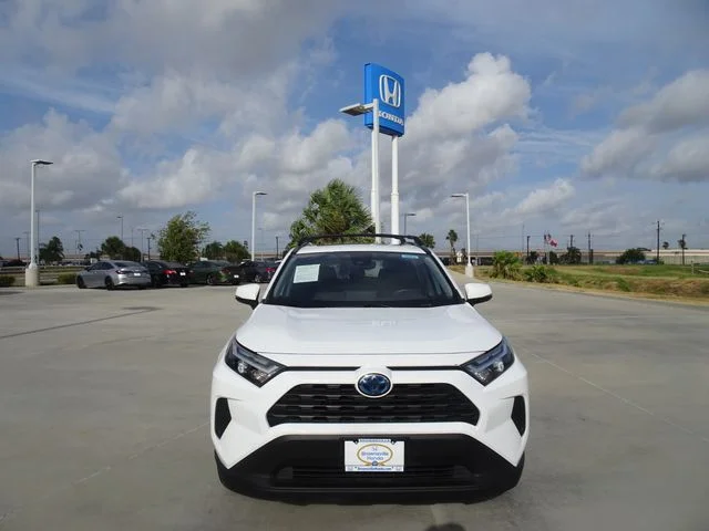 Used 2024 Ice Toyota XLE image 2