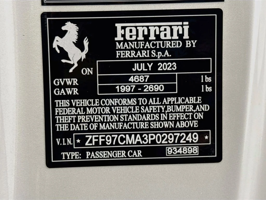 Used 2023 Bianco Italia Ferrari Base image 28